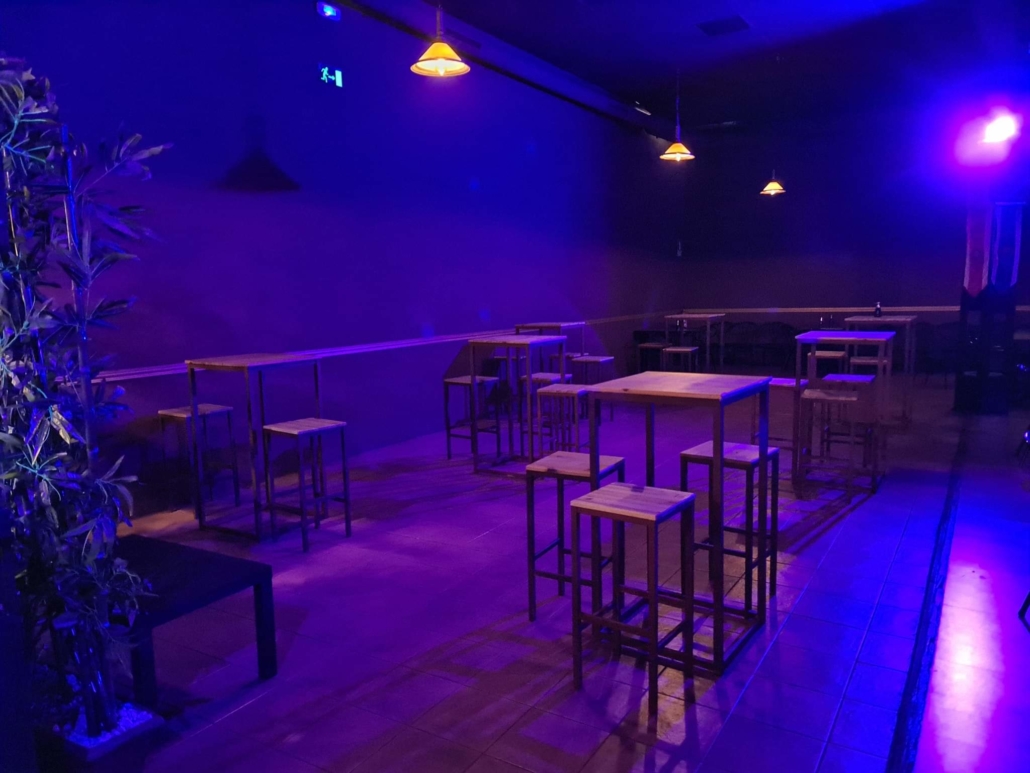 Zona de barras de Discoteca Maracas